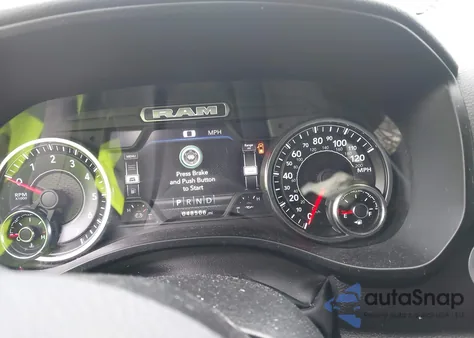 2022 Ram 1500 Big Horn 4X2 5'7 Box z USA, uszkodzony, nr VIN 1C6RREFT3NN337761